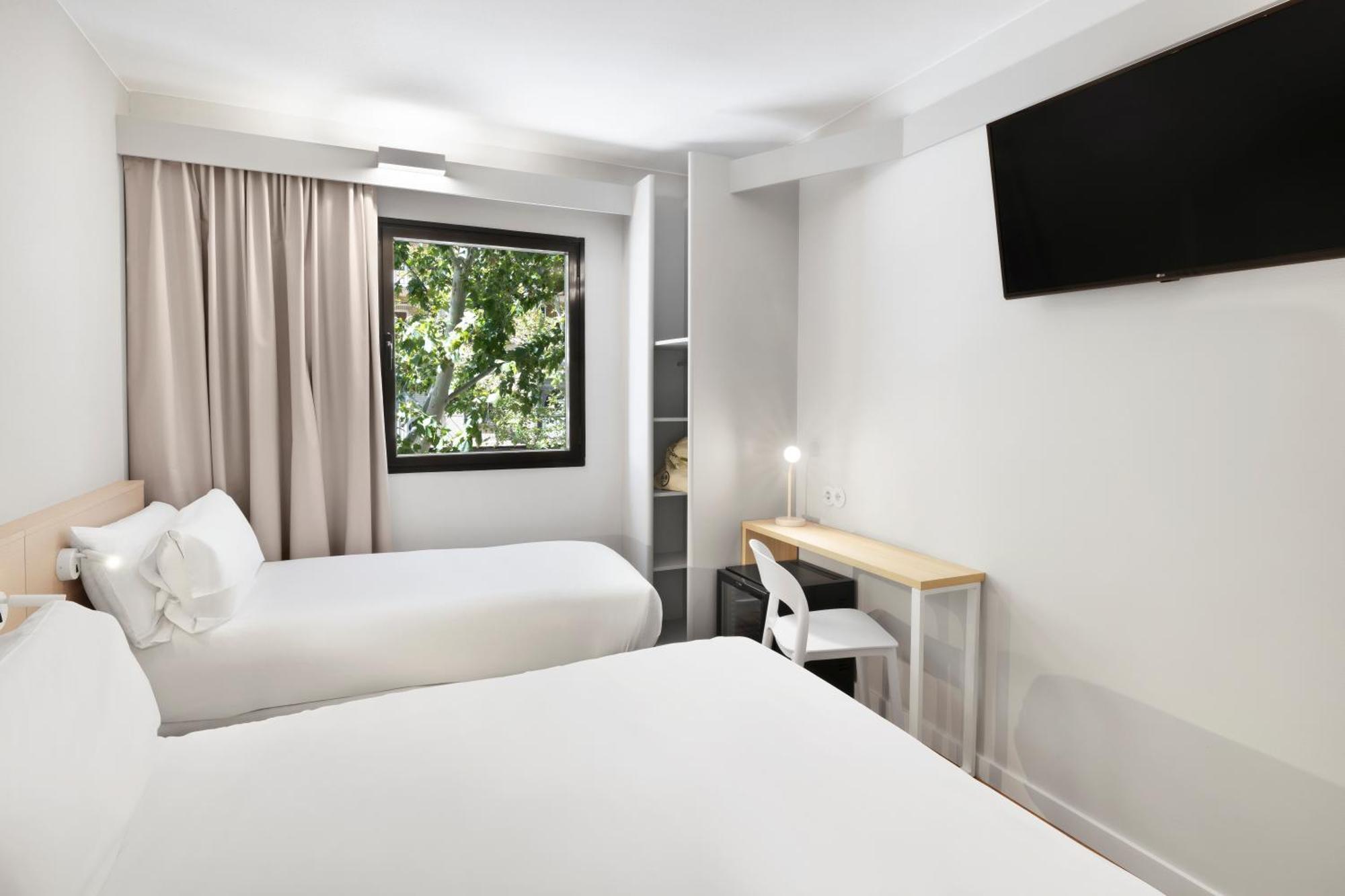 B&B Hotel Zaragoza Centro エクステリア 写真