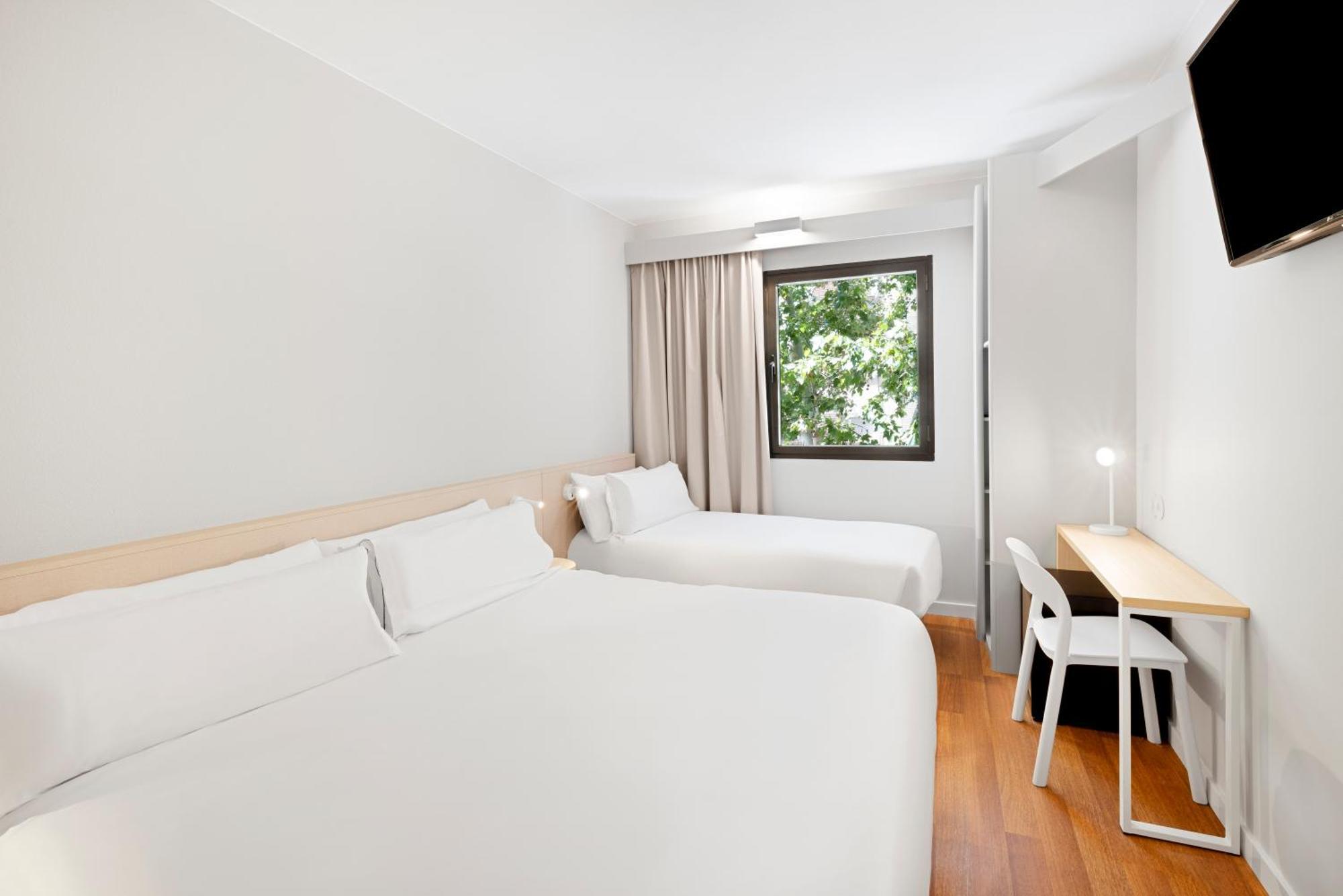 B&B Hotel Zaragoza Centro エクステリア 写真