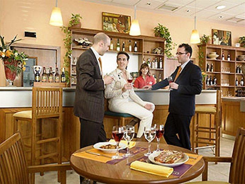 B&B Hotel Zaragoza Centro エクステリア 写真